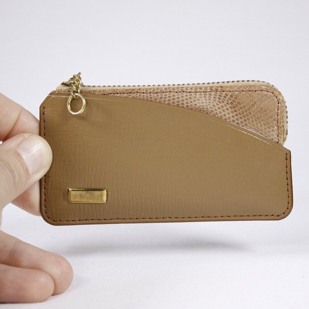 Small leather beige coin wallet, 1970s Japan change purse, credit card sleeve,